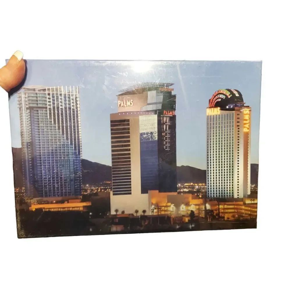500 Piece Las Vegas Palms Casino Jigsaw Puzzle